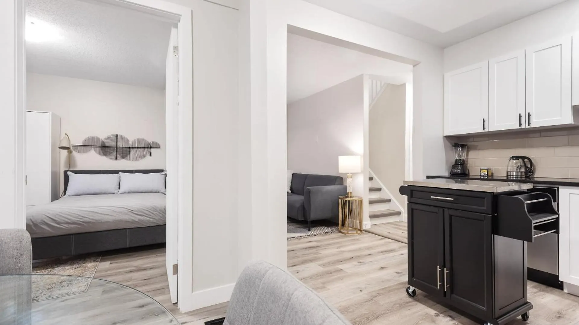 Private Home In Nepean For Family - 14 Minutes From Downtown オタワ 0*,